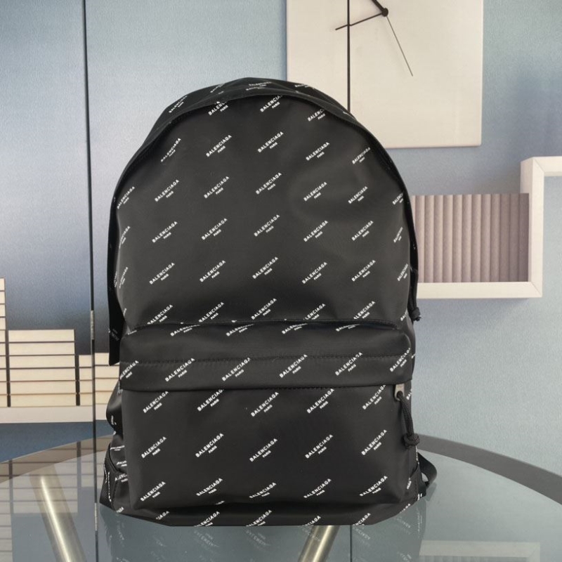 Ba*len*cia*ga backpacks